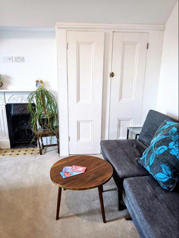 Appartement Stylish 2-Bed Flat, Quick Access To London Sights Extérieur photo
