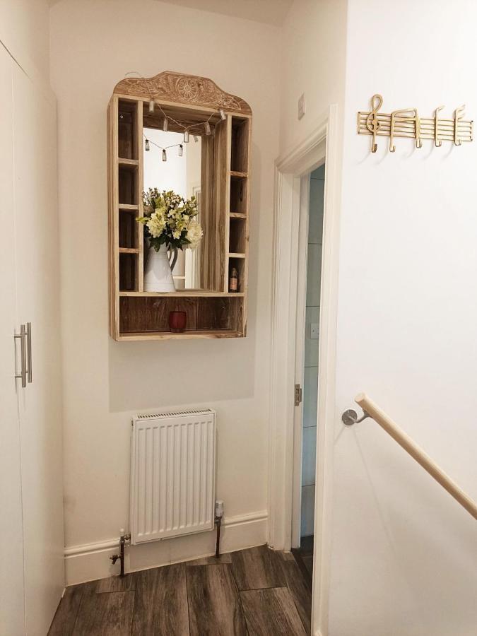 Appartement Stylish 2-Bed Flat, Quick Access To London Sights Extérieur photo